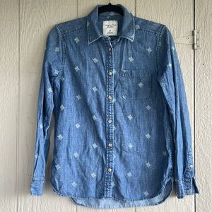 American eagle outfit shirt
